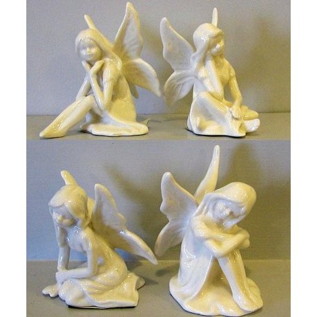 Figurines elfes en porcelaine blanche