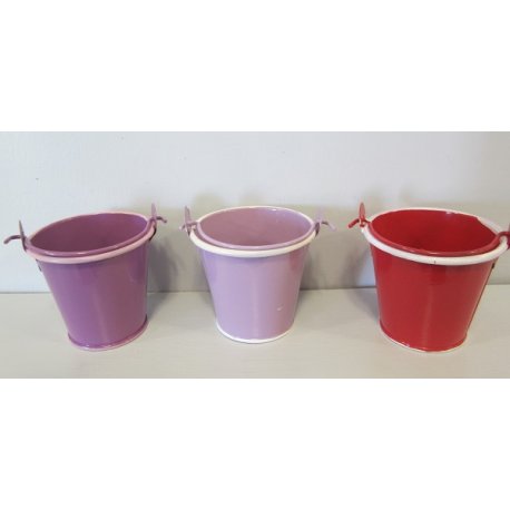 Petits seaux métal violet ou rouge