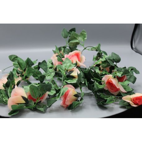 Guirlande de roses des vignes 220 cms
